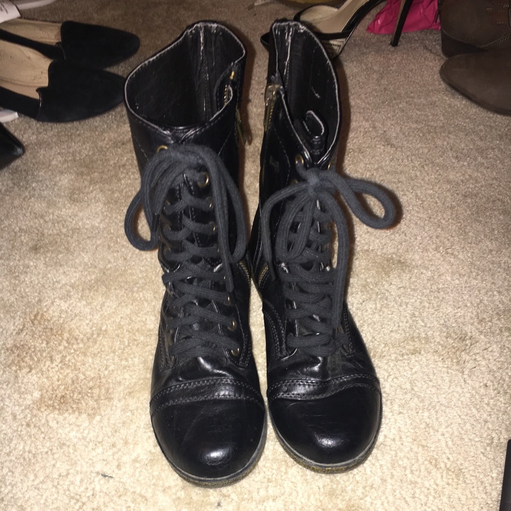 Steve Madden combat boots